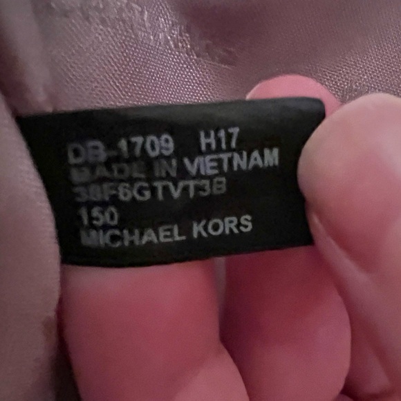 **SOLD** Michael Kors Vanilla Monogram Jet Set Travel Tote - Picture 12 of 14